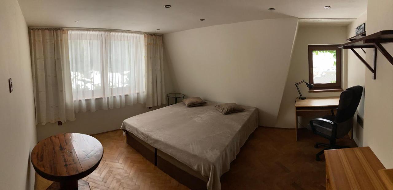 Apartman Rekys Jiretin pod Bukovou Bagian luar foto